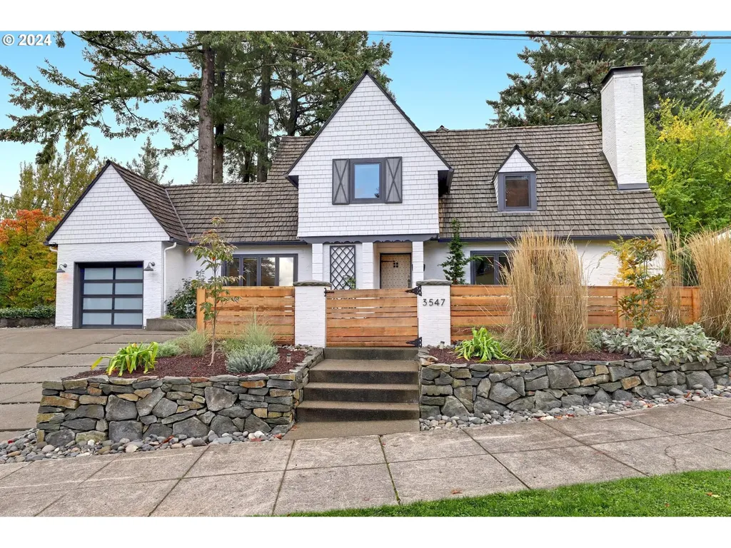 3547 SW Council Crest Drive Portland OR 97239
