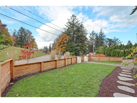 3547 SW Council Crest Drive Portland OR 97239