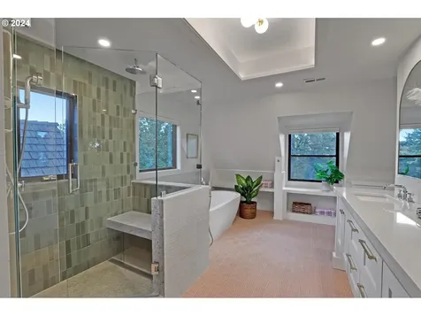3547 SW Council Crest Drive Portland OR 97239