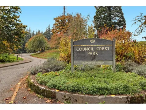 3547 SW Council Crest Drive Portland OR 97239