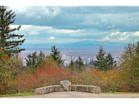 3547 SW Council Crest Drive Portland OR 97239