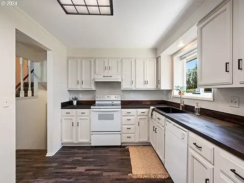 1902 SW 22nd Street Troutdale OR 97060
