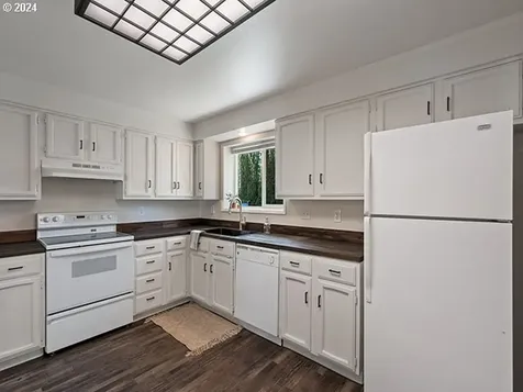 1902 SW 22nd Street Troutdale OR 97060