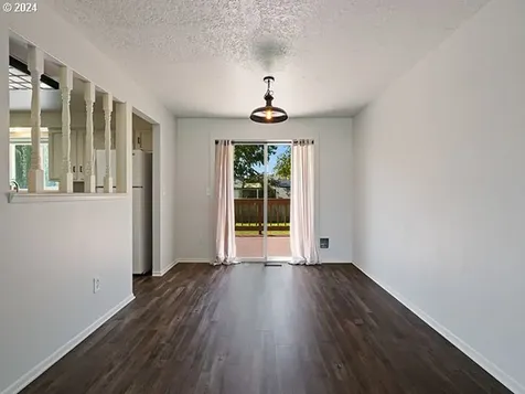 1902 SW 22nd Street Troutdale OR 97060