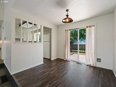 1902 SW 22nd Street Troutdale OR 97060