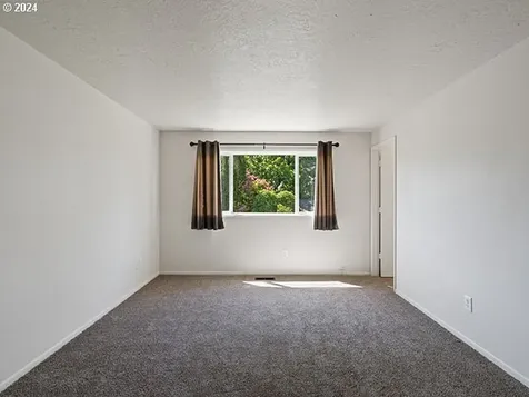1902 SW 22nd Street Troutdale OR 97060