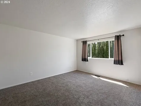 1902 SW 22nd Street Troutdale OR 97060