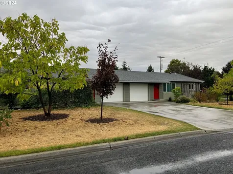 1715 C Street Baker City OR 97814