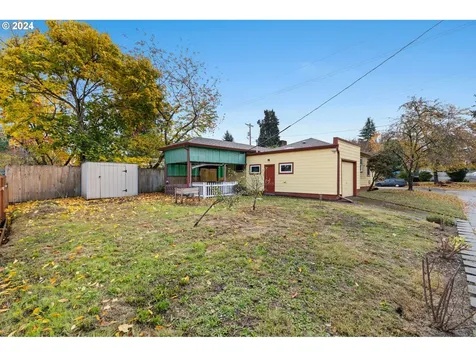 8937 N Smith Street Portland OR 97203