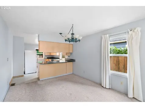8937 N Smith Street Portland OR 97203