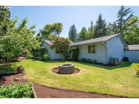 9826 Sw 49th Avenue Portland OR 97219
