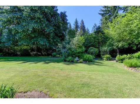 21609 NE 109th Street Vancouver WA 98682