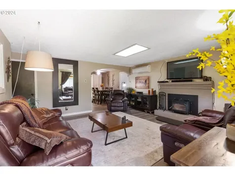 21609 NE 109th Street Vancouver WA 98682