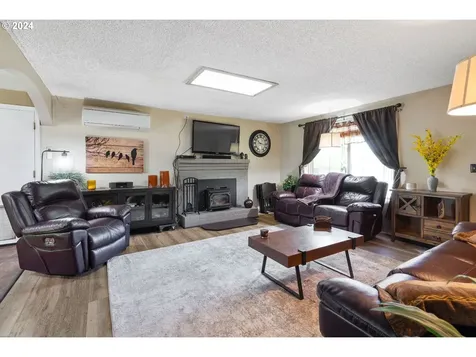 21609 NE 109th Street Vancouver WA 98682
