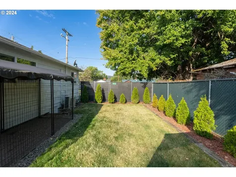 922 Newton Creek Road Roseburg OR 97470