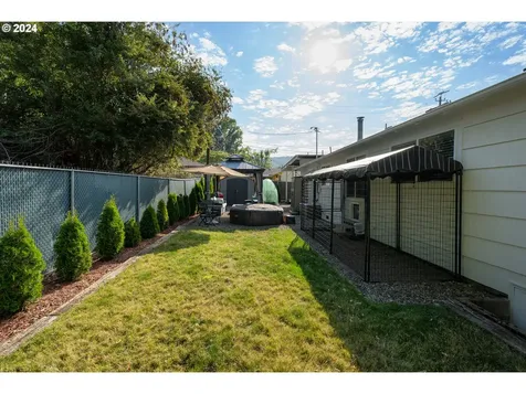 922 Newton Creek Road Roseburg OR 97470