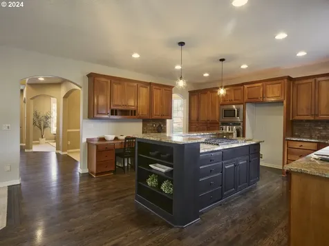 1405 NW 150th Street Vancouver WA 98685