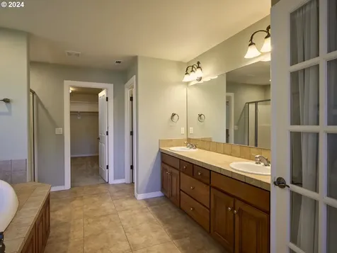 1405 NW 150th Street Vancouver WA 98685