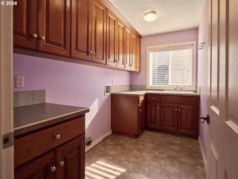 1405 NW 150th Street Vancouver WA 98685
