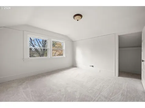4703 NE Killingsworth Street Portland OR 97218