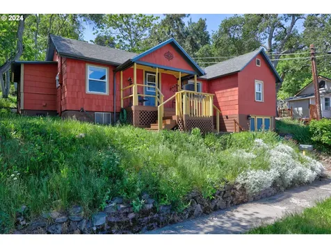 500 E 14th Street The Dalles OR 97058