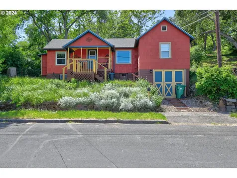 500 E 14th Street The Dalles OR 97058