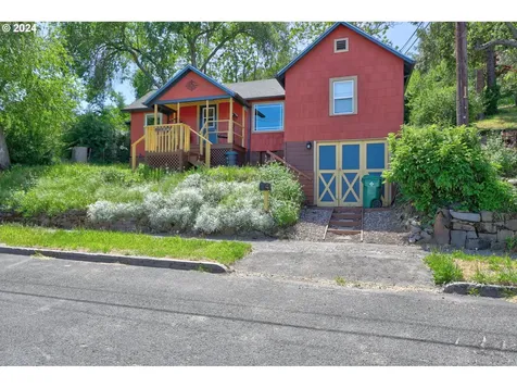 500 E 14th Street The Dalles OR 97058