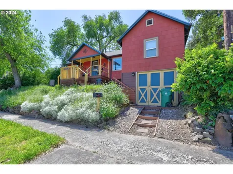 500 E 14th Street The Dalles OR 97058