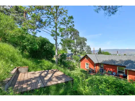 500 E 14th Street The Dalles OR 97058