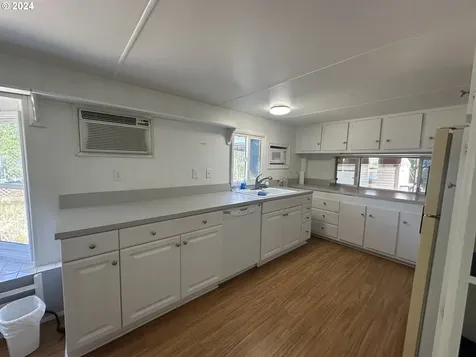 1300 Lambert Street The Dalles OR 97058