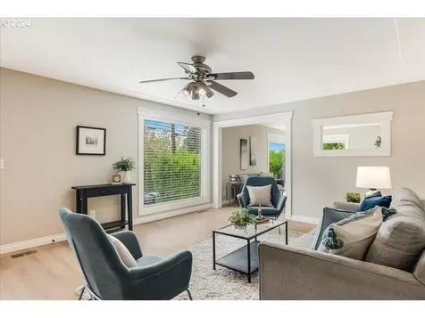 22796 SW Lincoln Street Sherwood OR 97140