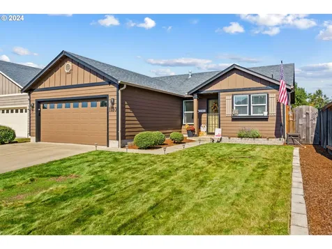 1150 S 2nd Street Cottage Grove OR 97424