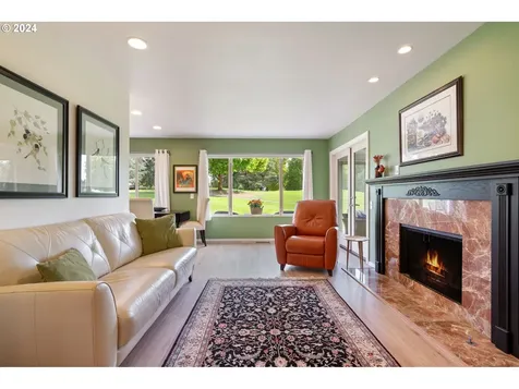 10920 Sw Highland Drive Portland OR 97224