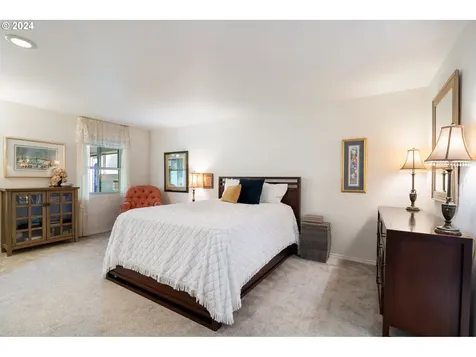 10920 Sw Highland Drive Portland OR 97224