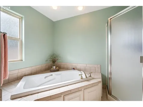 10920 Sw Highland Drive Portland OR 97224