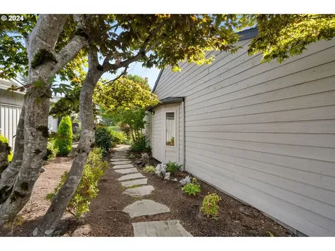 10920 Sw Highland Drive Portland OR 97224