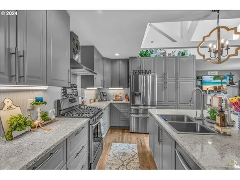 23953 S Schuebel School Road Beavercreek OR 97004
