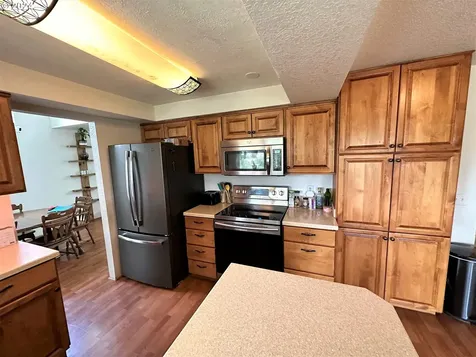 153 Beech Street Roseburg OR 97471
