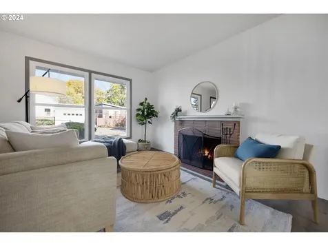 6318 SE Steele Street Portland OR 97206