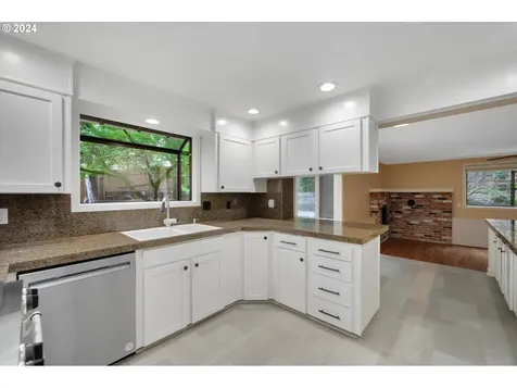 3810 Poseidon Court West Linn OR 97068