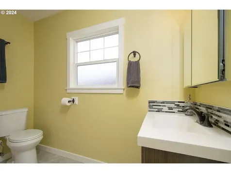 6425 Se 71st Avenue Portland OR 97206