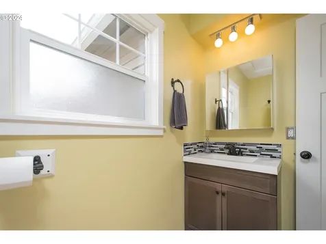 6425 Se 71st Avenue Portland OR 97206