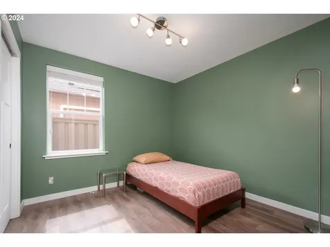 6425 Se 71st Avenue Portland OR 97206