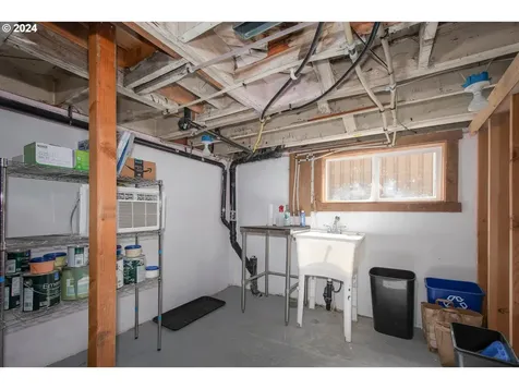6425 Se 71st Avenue Portland OR 97206