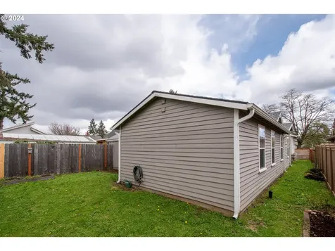 6425 Se 71st Avenue Portland OR 97206