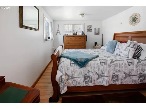 307 S Marple Street Coos Bay OR 97420