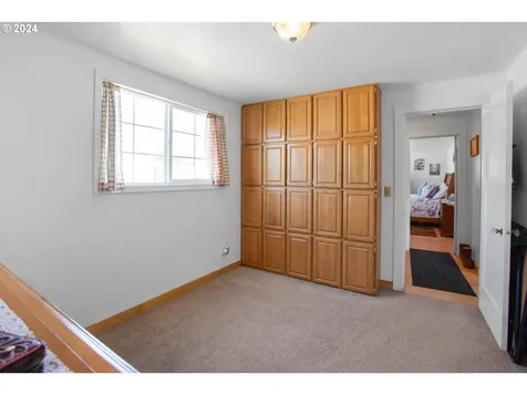 307 S Marple Street Coos Bay OR 97420