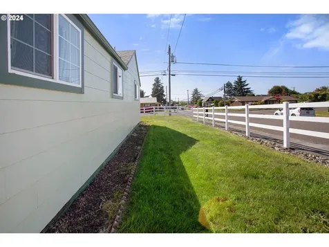 307 S Marple Street Coos Bay OR 97420