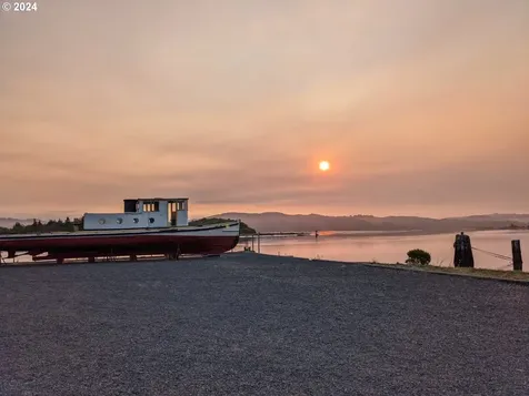 307 S Marple Street Coos Bay OR 97420