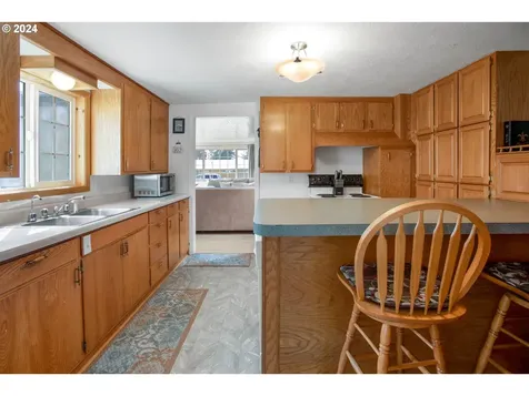 307 S Marple Street Coos Bay OR 97420